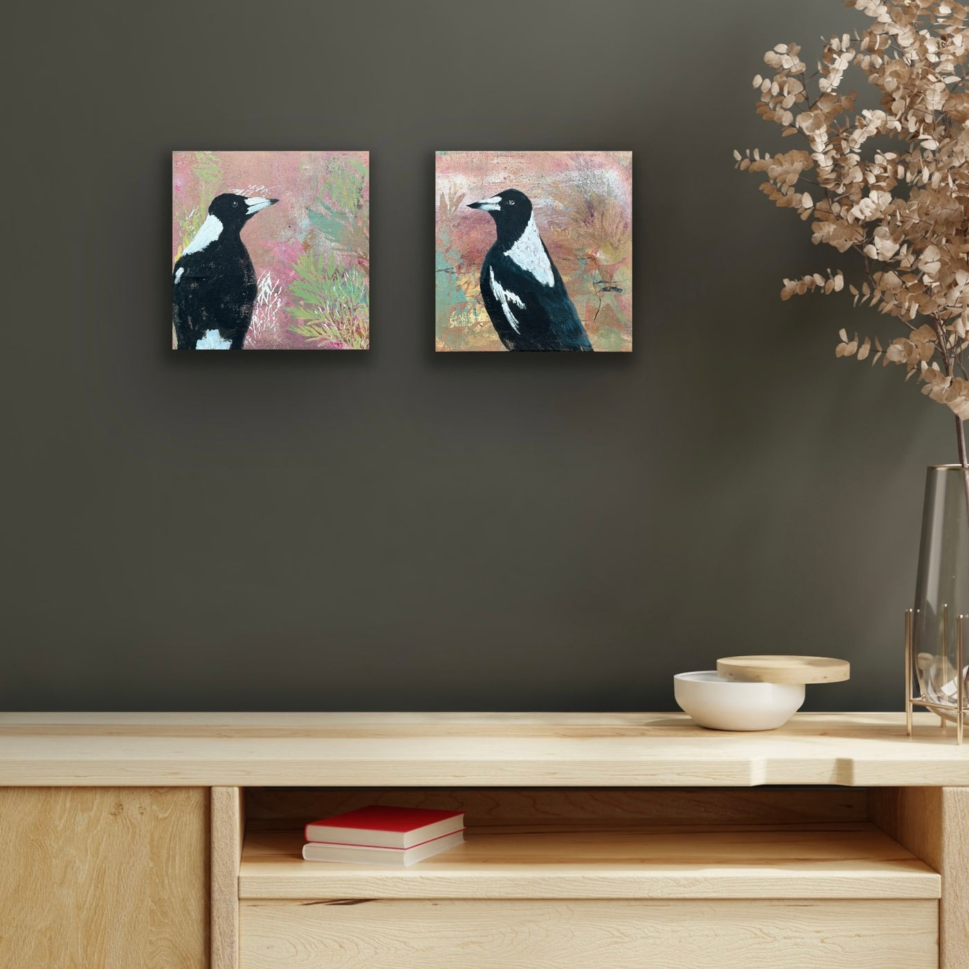 PAINTING Magpie, giving me the eye 20 x 20cm (UNFRAMED)